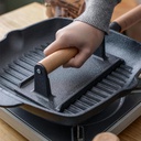 Cast Iron Non Stick Meat Grill Press/ مكواة شواء من الحديد الزهر غير لاصقة