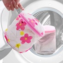 CLOTHES WASHING BAG/حقيبة غسيل الملابس