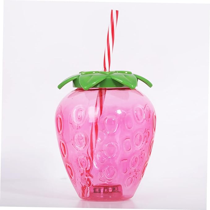 STRAWBERRY STRAW WATER BOTTLE/ كوب الفراولة